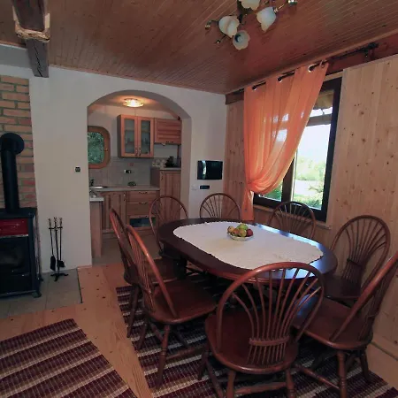 In By River Kupa Ferienhaus *